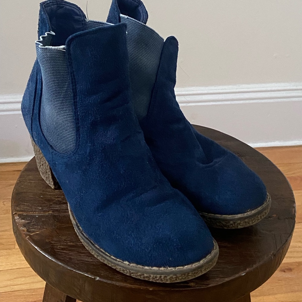 Women’s Bootie Blue Suede Shoes